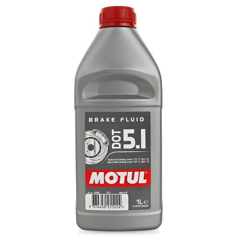 Motul DOT 5.1 Brake Fluid   1